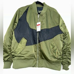 NWT Nike Men’s Therma Fit Reversible Flight Jacket Army/Black Sz L DD6055-326